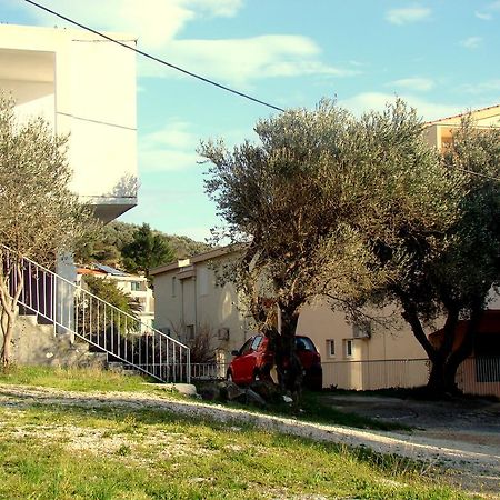Apartment Luka Tučepi エクステリア 写真