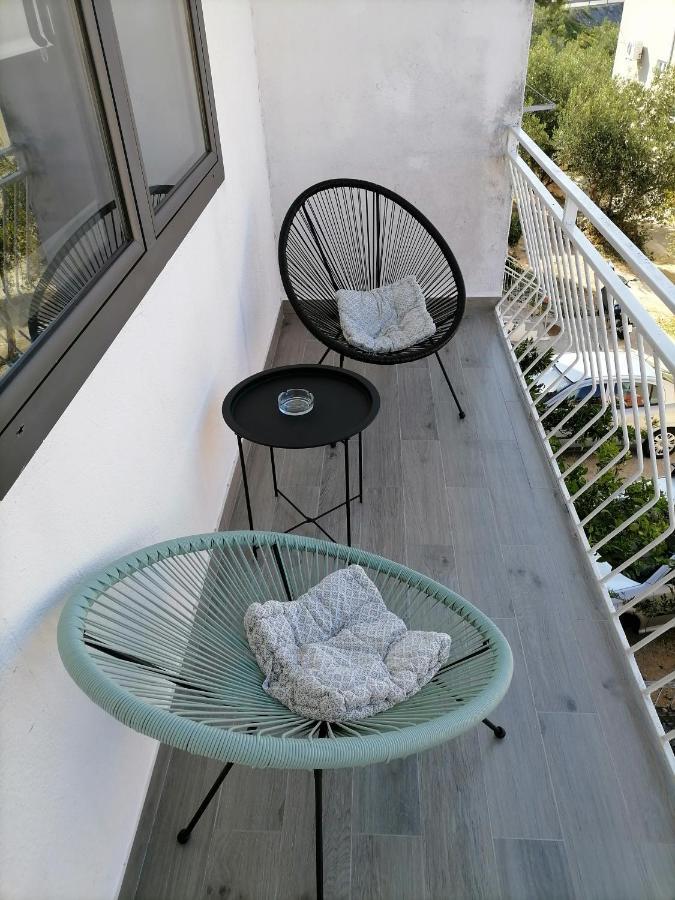 Apartment Luka Tučepi エクステリア 写真